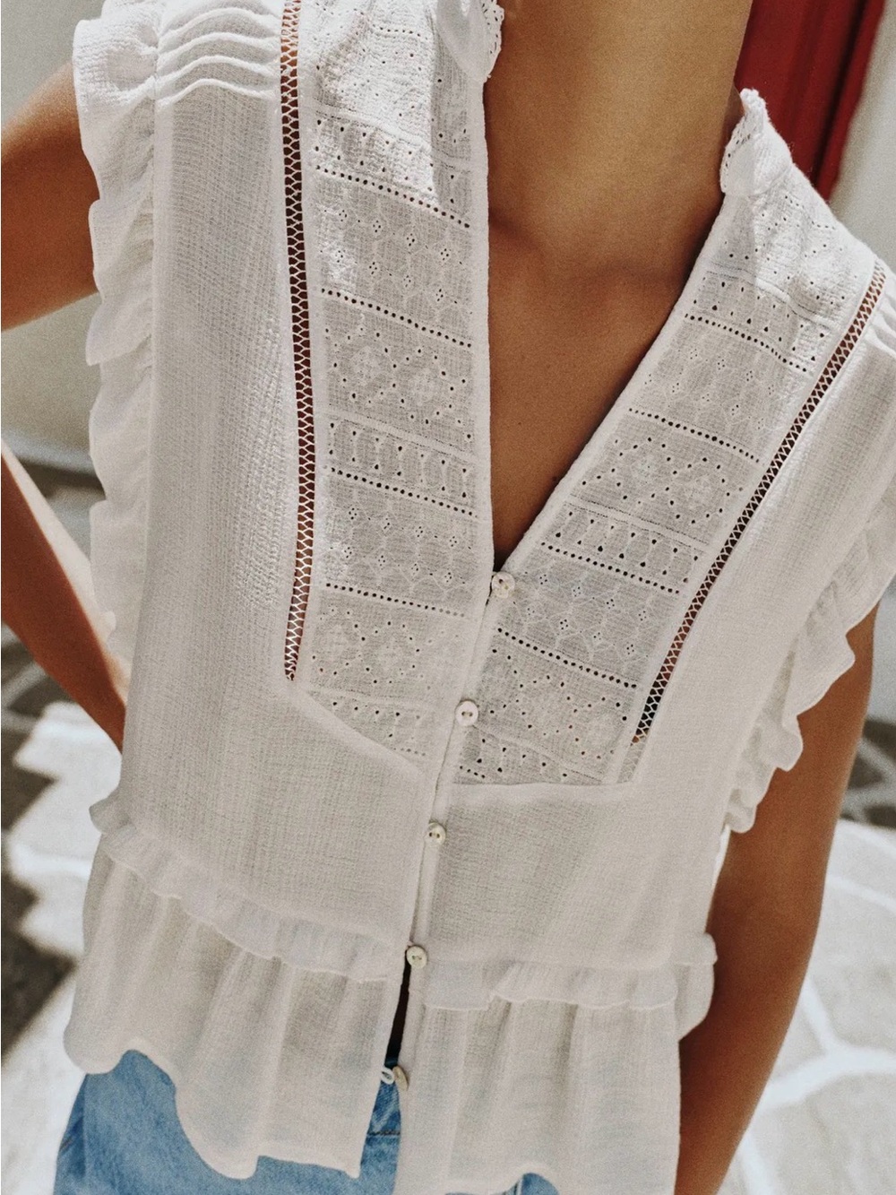 Zara White Embroidered Ruffle Top Size S NWT